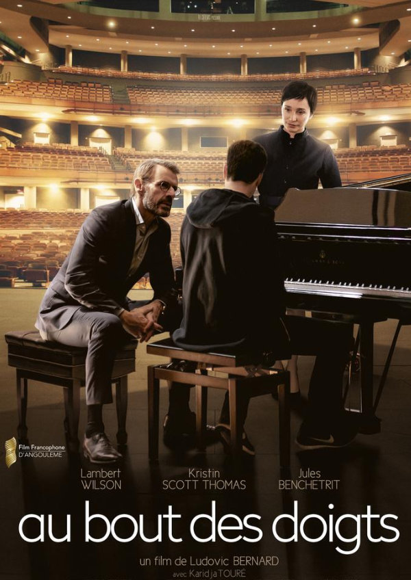 'In Her Hands (Au Bout des Doigts)' movie poster